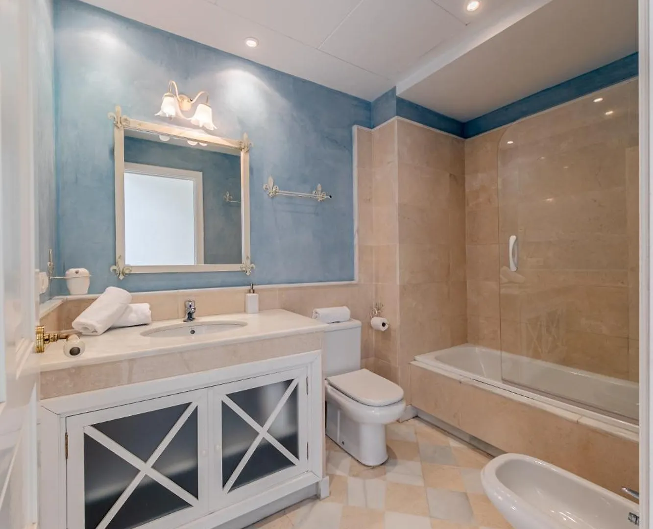 Isg Apartments Casa Levies Luxury House Downtown Seville Holiday home