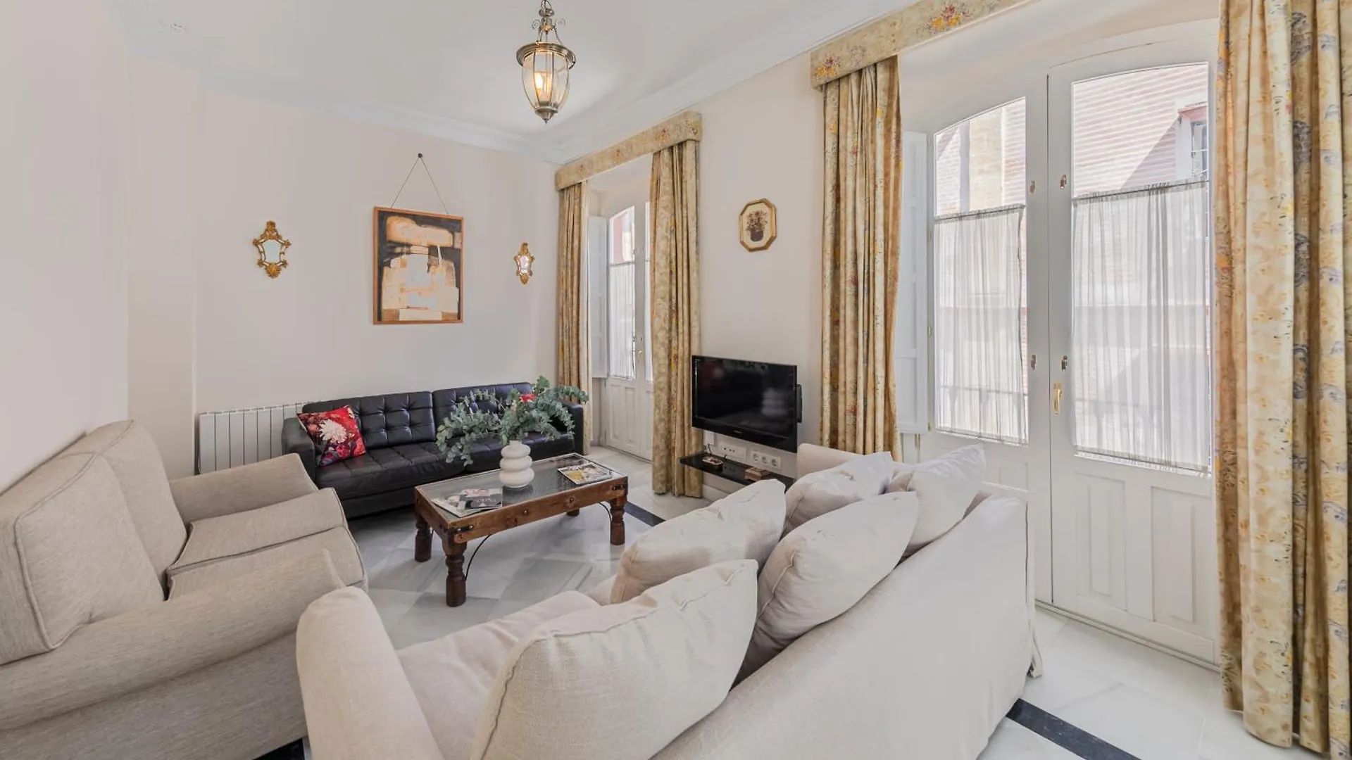 Holiday home Isg Apartments Casa Levies Luxury House Downtown Seville