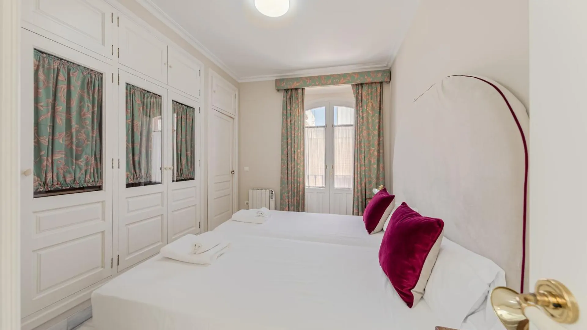 Isg Apartments Casa Levies Luxury House Downtown Sewilla