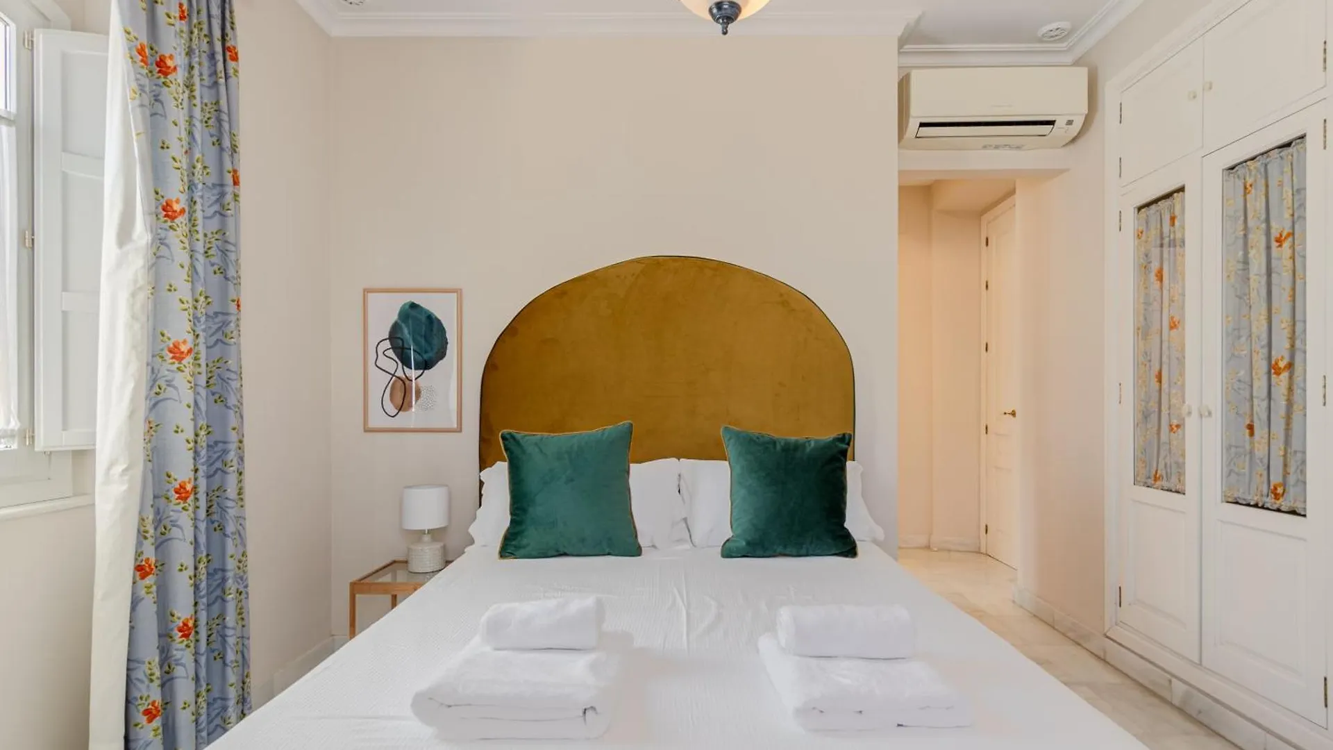 Isg Apartments Casa Levies Luxury House Downtown Sewilla