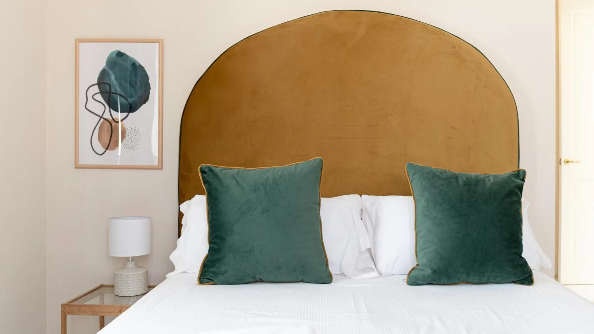 Isg Apartments Casa Levies Luxury House Downtown Seville