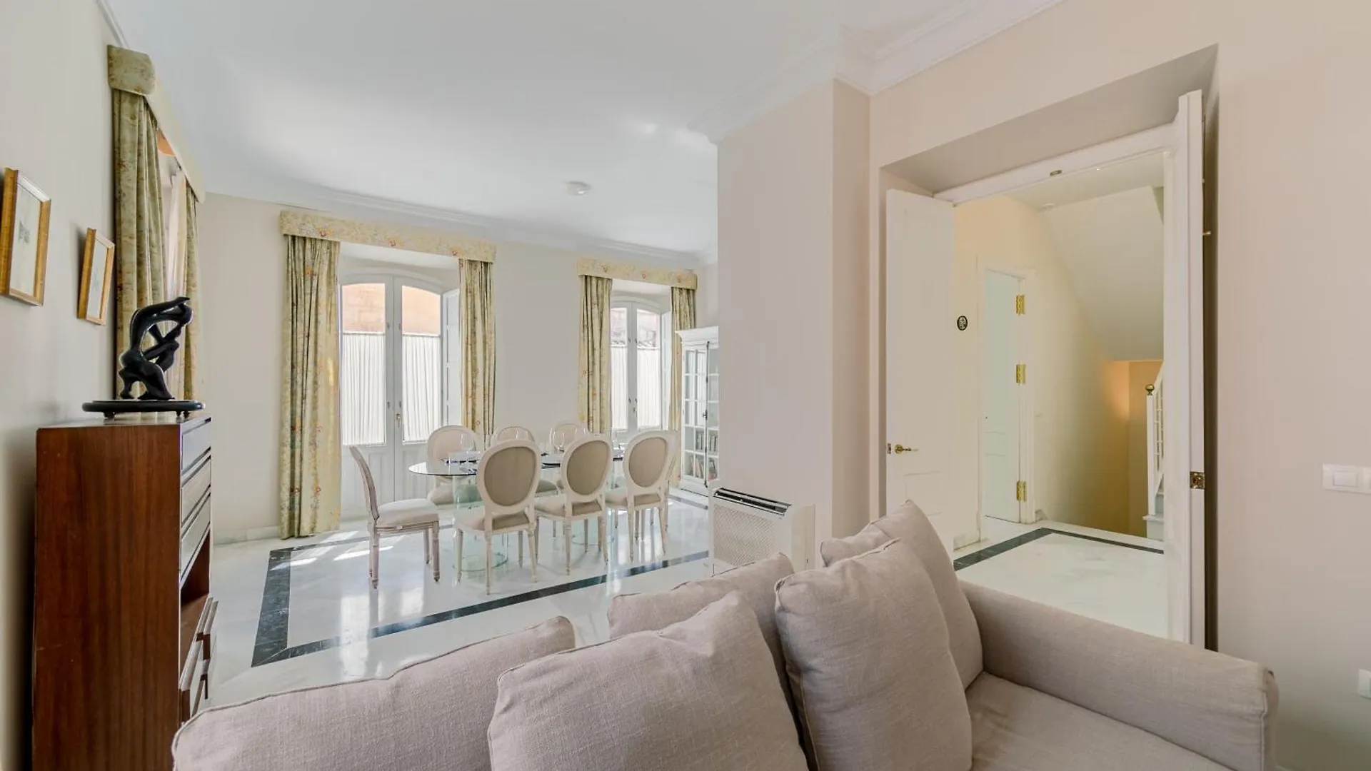 Isg Apartments Casa Levies Luxury House Downtown Sewilla